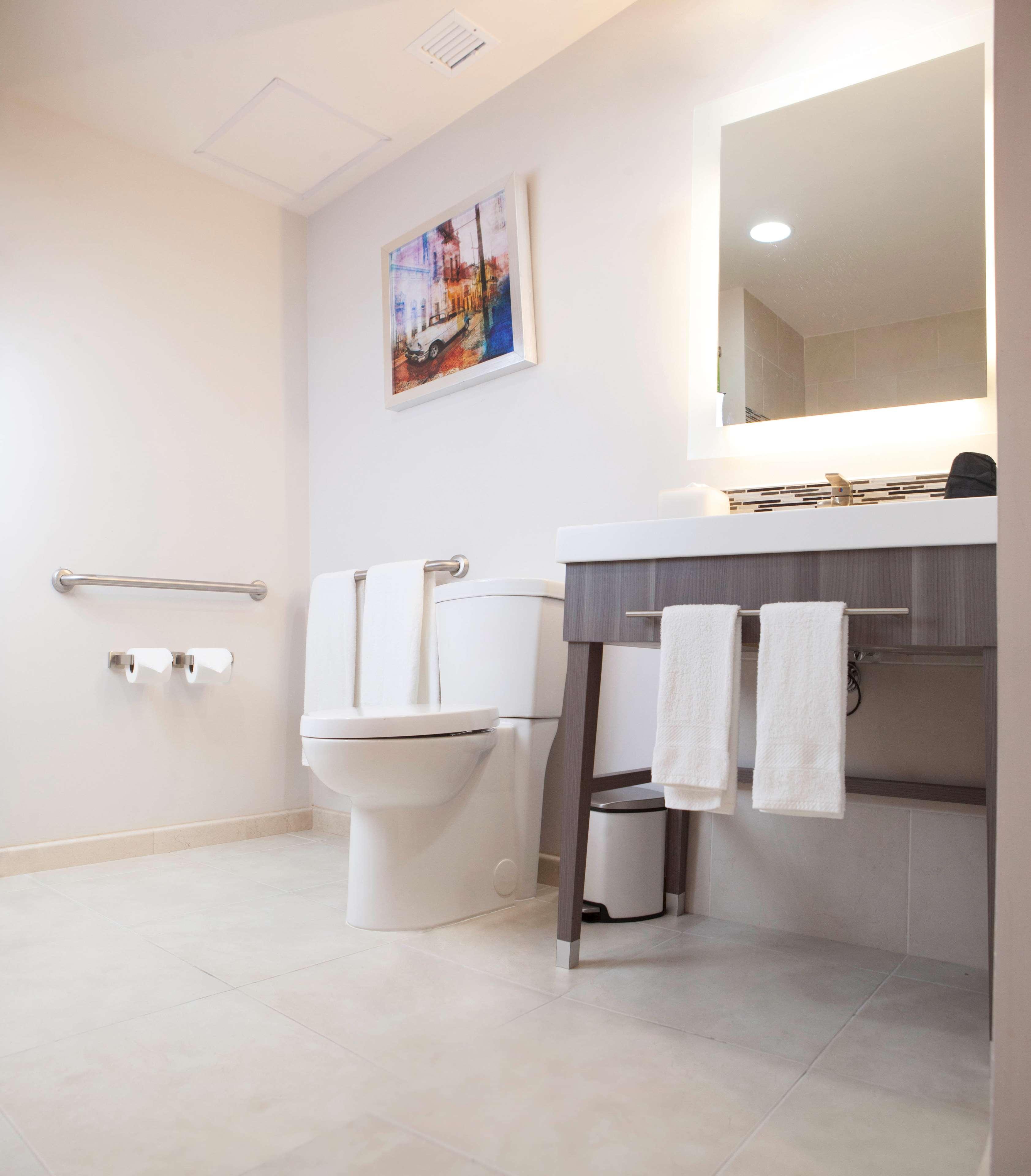 Hampton & By Hilton Aeropuerto Hotel
